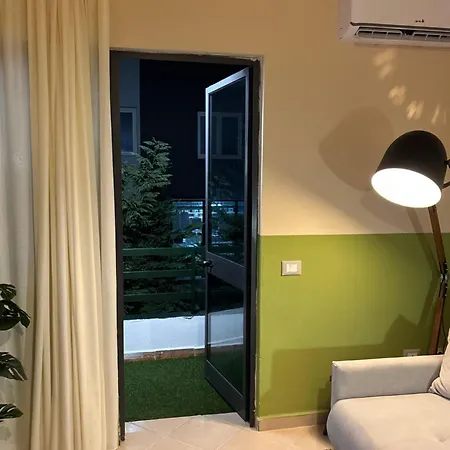 דירה Frog House - Plazh, *