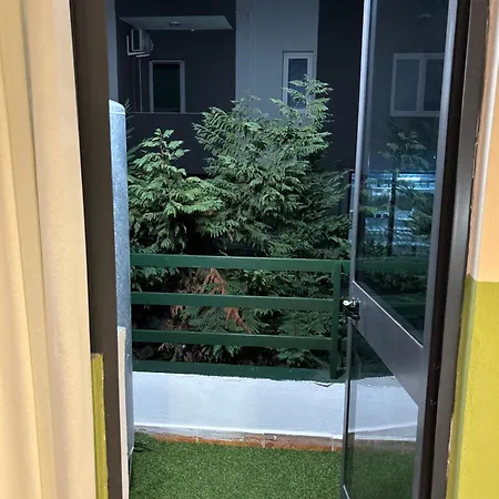 Frog House - Plazh, Durrës